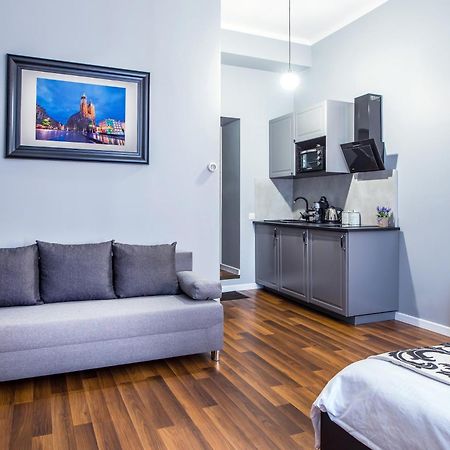 Tribeca City Center Apartments Краков Экстерьер фото