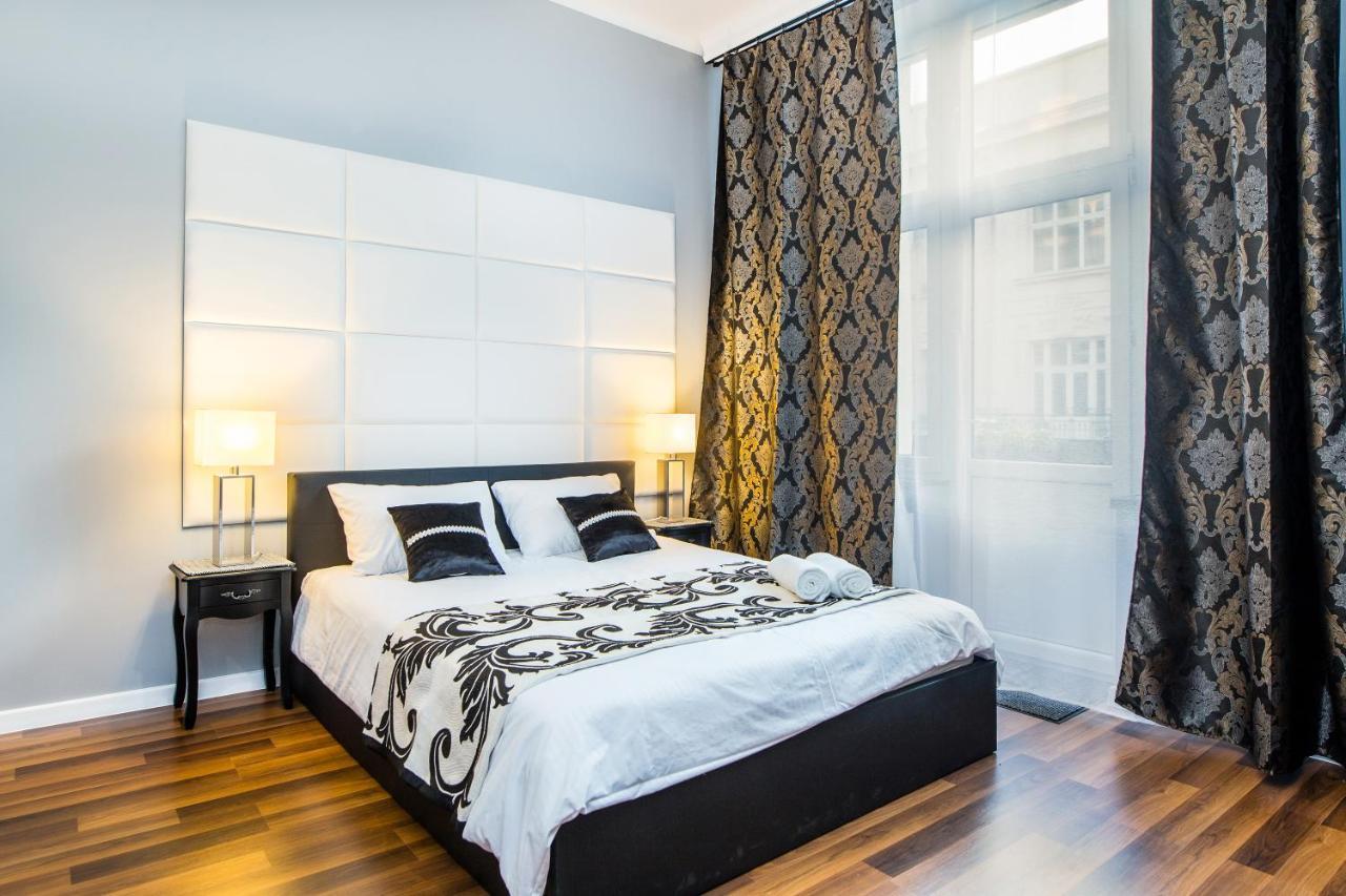 Tribeca City Center Apartments Краков Экстерьер фото