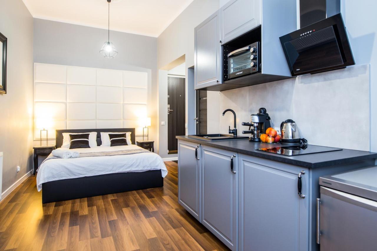 Tribeca City Center Apartments Краков Экстерьер фото